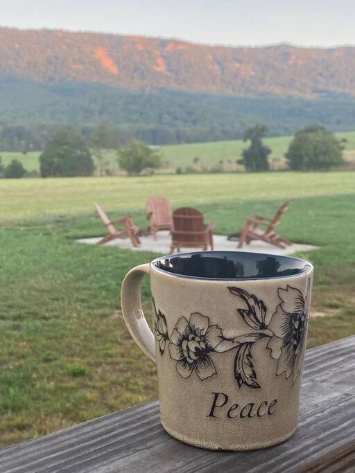 Holly Tree Retreat Located In Beautiful Luray, Va. Villa Eksteriør bilde