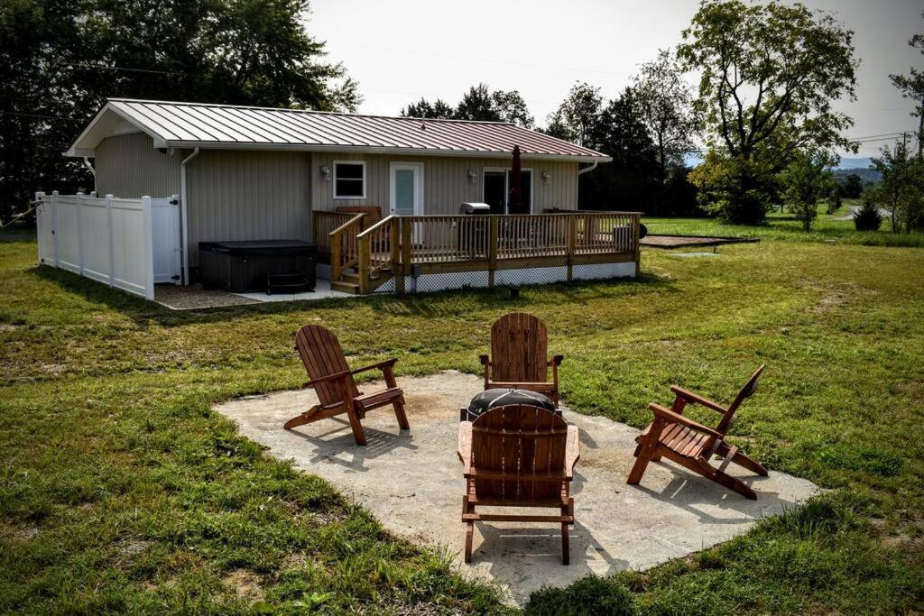 Holly Tree Retreat Located In Beautiful Luray, Va. Villa Eksteriør bilde