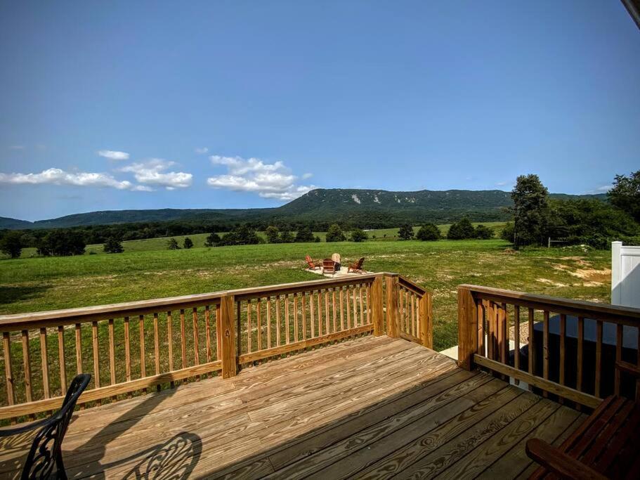 Holly Tree Retreat Located In Beautiful Luray, Va. Villa Eksteriør bilde